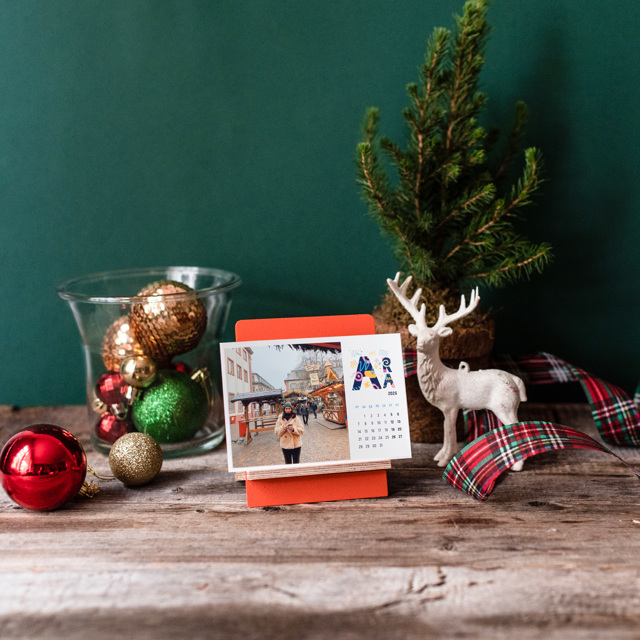 2026 Masa Takvimi - Metal Stantlı Masa Takvimi | Tekyerde