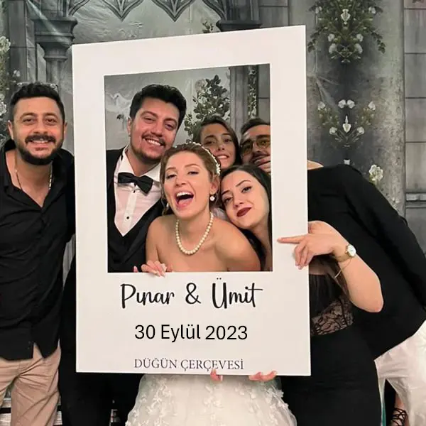 Beyaz Düğün Çerçevesi